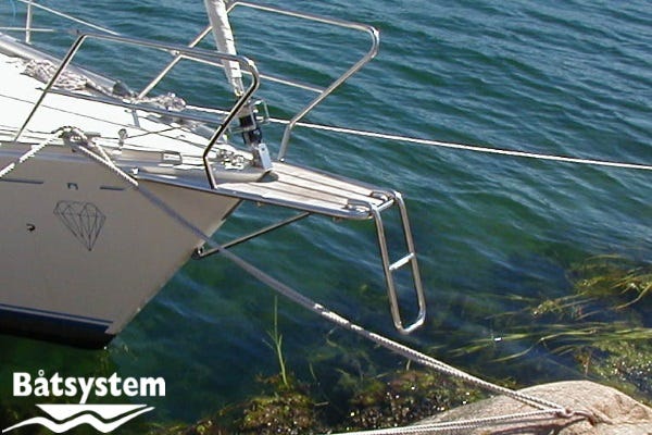 Omega 36 Bowsprit